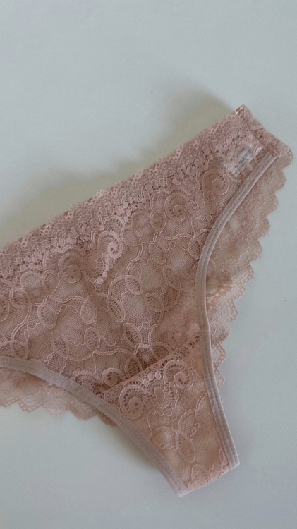 Brazyliany szampański róż