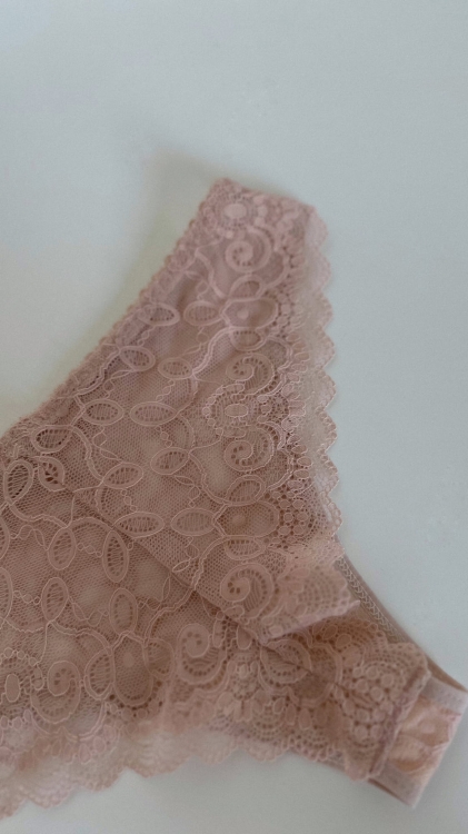 Brazyliany szampański róż